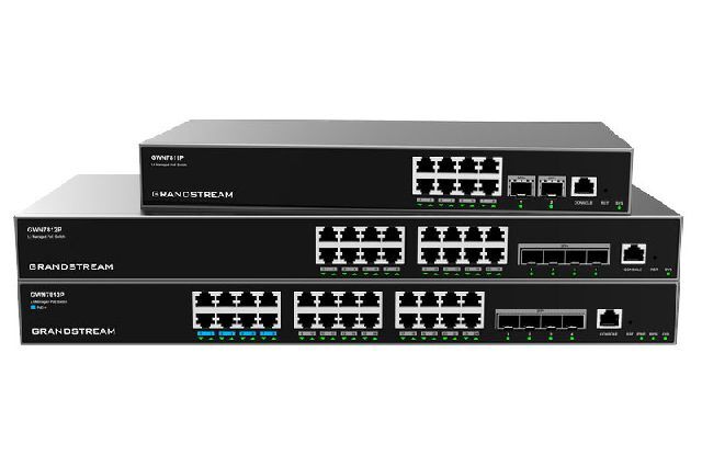 Grandstream GWN7813P Layer 3 Managed Network PoE Switch, 24 portů / 4 SFP+