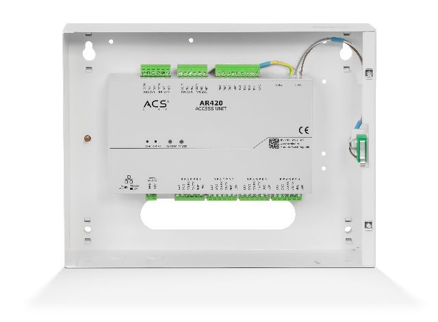 AR440 řídící jednotka pro 4 čtečky